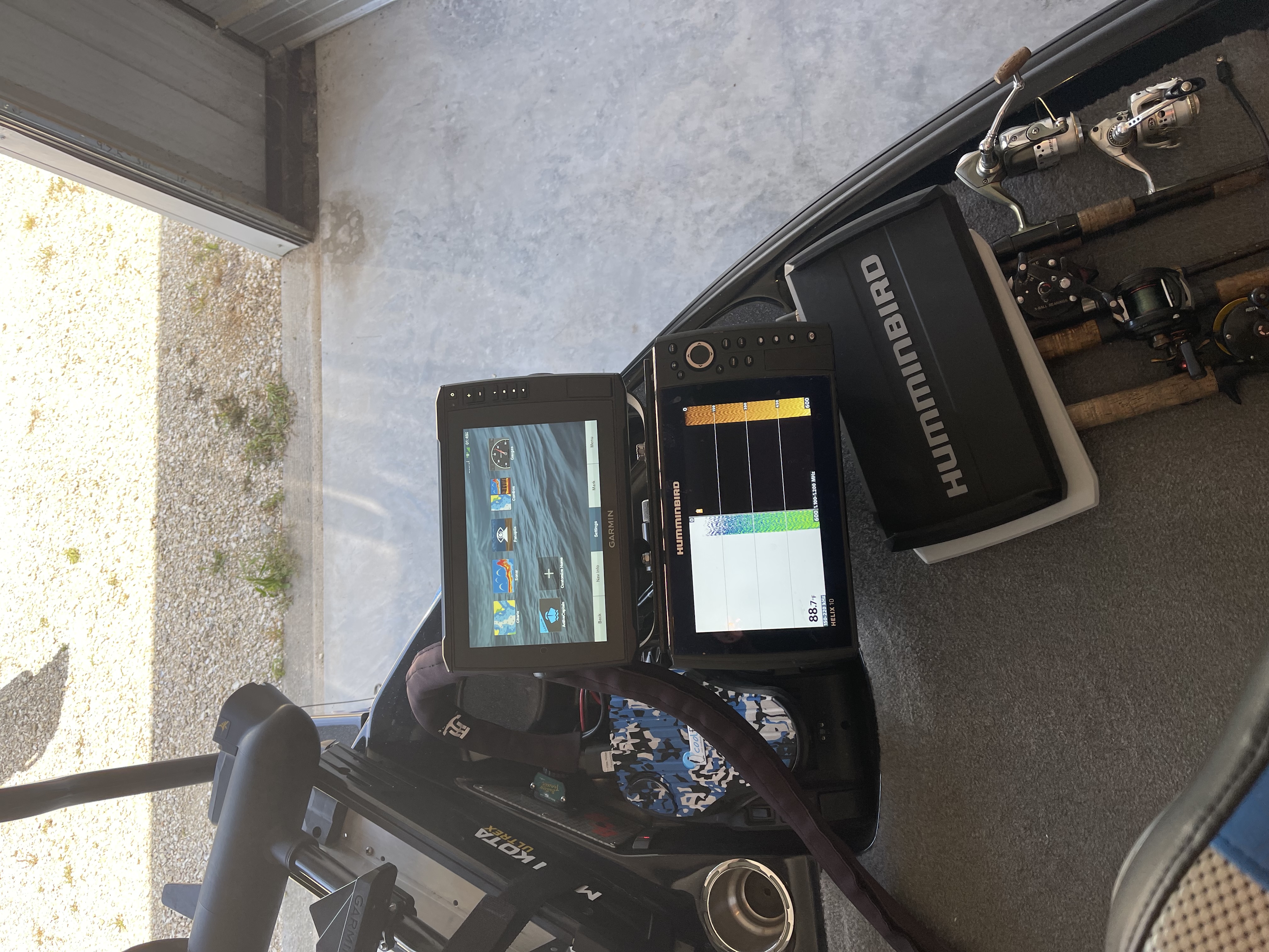 Topic: Balzout or Ram Mounts for two Lowrance 12's on the bow of a